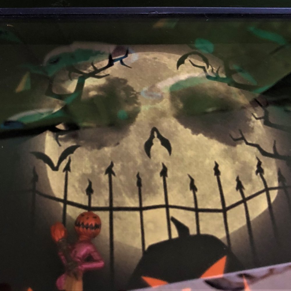Nightmare Before Christmas framed diorama - Picture 4 of 5